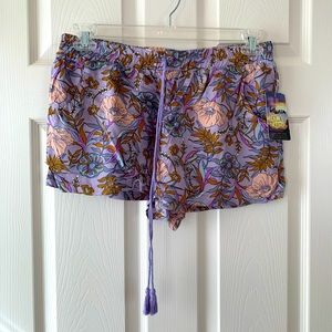 Silky lounge shorts